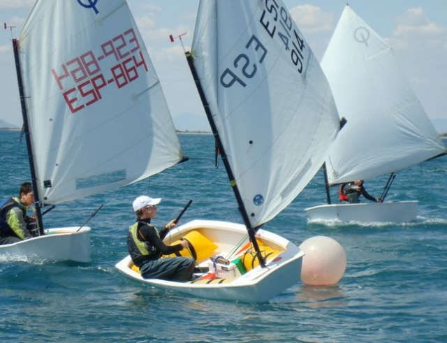  Navegando en Douarnenez en la Escuela de Náutica 